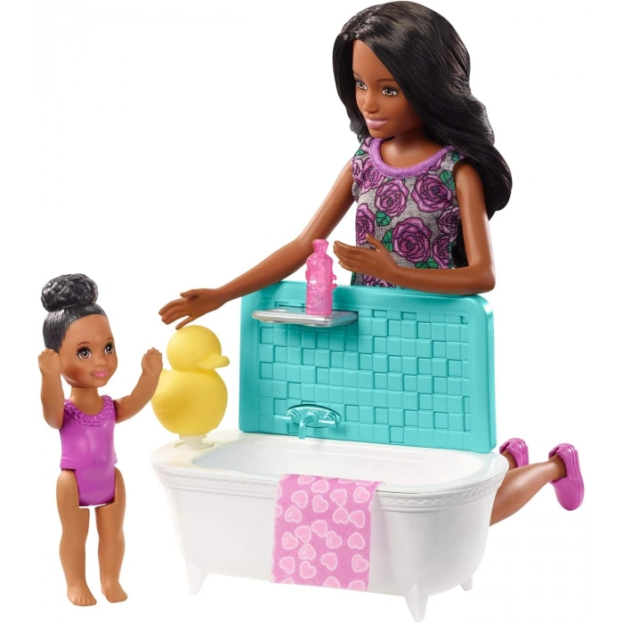 Barbie Bebek Bakıcısı Bebeği Minik Bebekler ve Banyo Aksesuarları Oyun Seti FXH06