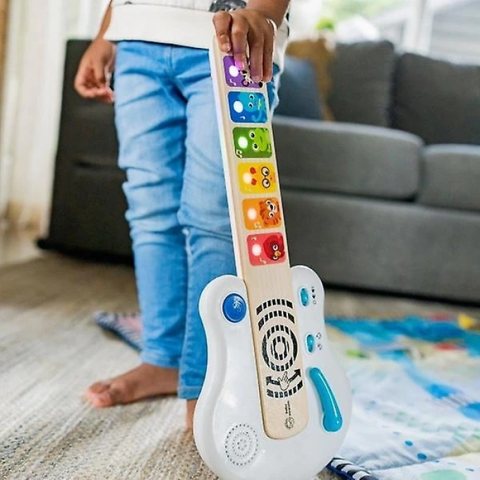 BABY Einstein, Ahşap Gitar Işıklı Seli Dokunmatik Elektronik Müzik Aletleri, 6 Ay ve Üzeri Çocuklar için Aktivite ve Duyusal Oyuncak