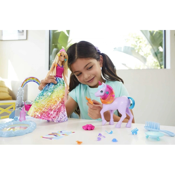 Barbie Dreamtopia Bebek ve Tek Boynuzlu At GTG01