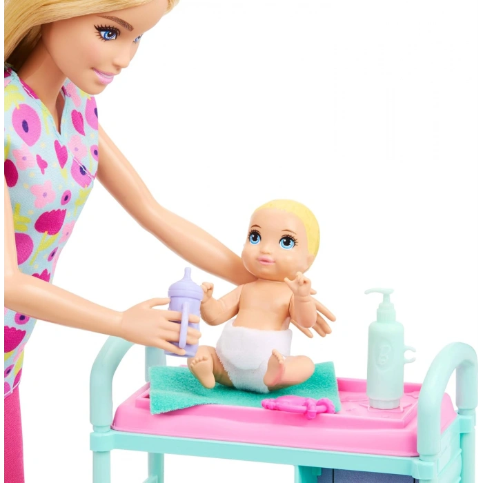 Barbie Kariyer Bebekleri Çocuk Doktoru Bebek JCR71-JMK12