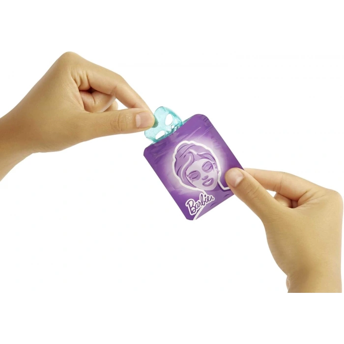 Barbie Wellness Işıltı Dolu Spa Günü Oyun Seti HCM82