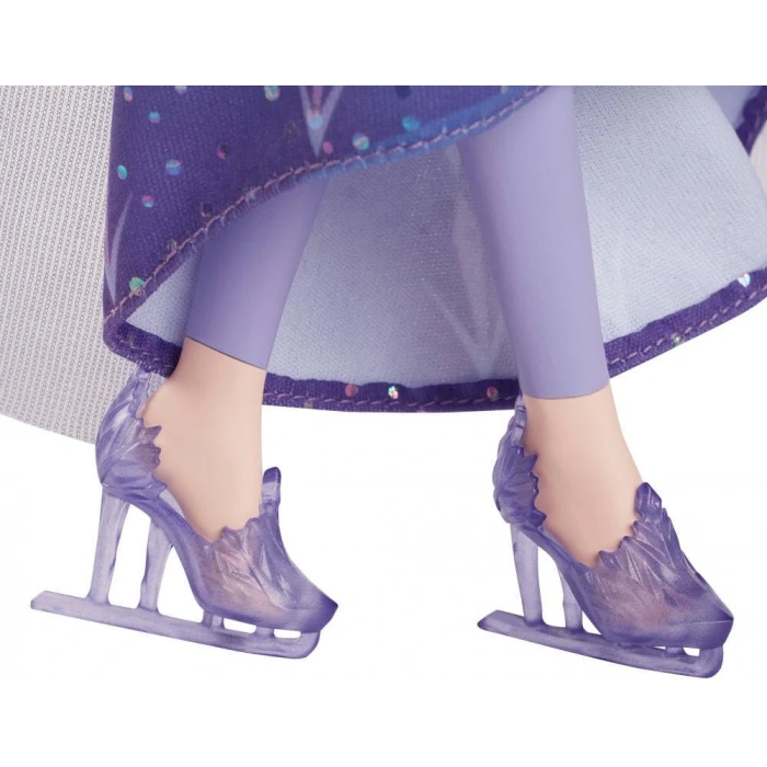 Disney Karlar Ülkesi Buz Pateni Temalı Elsa Bebek JBG53