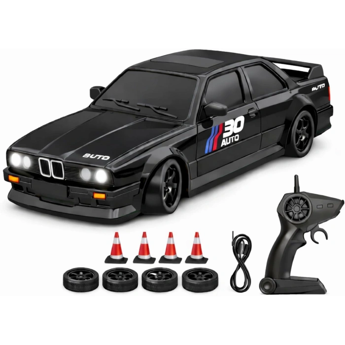 BMW E30 Drift Araba 4x4 Uzaktan Kumandalı Araba 2.4GHz Şarjlı LED Işıklı 15 Km Hız Araba (Siyah)