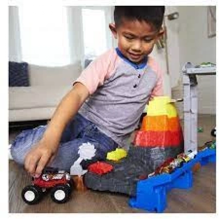 Hot Wheels Monster HNB96 Monster Trucks Muhteşem Çarpışma Arenası