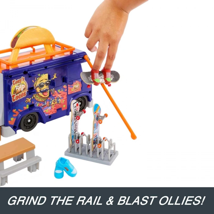 Hot Wheels Skate Taco Arabası Oyun Seti HMK00