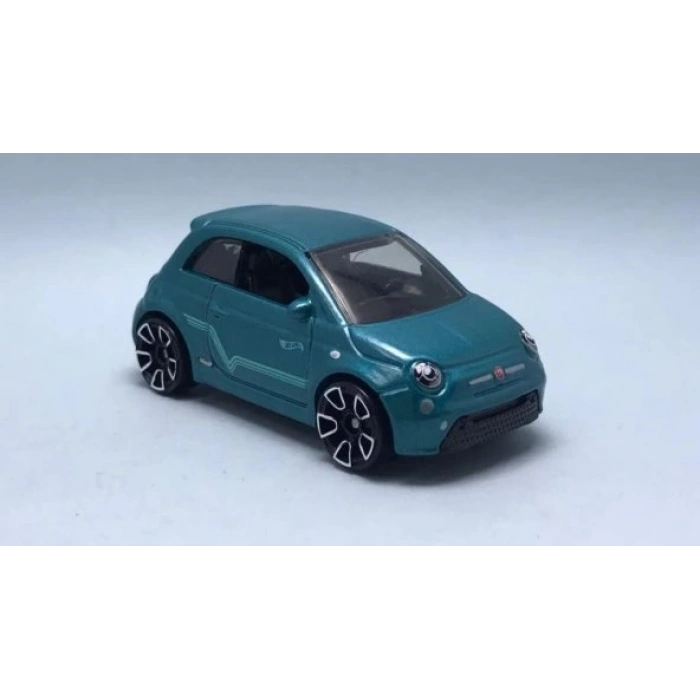 Hot Wheels Tekli Arabalar Fiat 500E HKH59