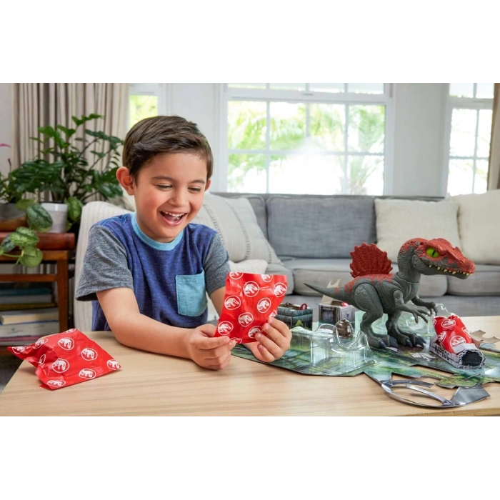 Jurassıc World Crushıvores Spinosaurus Cage Crashera HTP71