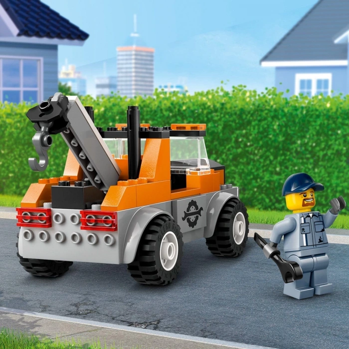 LEGO City Çekici Kamyon ve Spor Araba Tamiri 60435-4 Yaş ve Üzeri Çocuklar için Yaratıcı Oyuncak Yapım Seti (101 Parça)