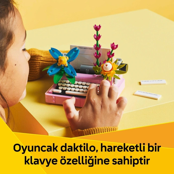 LEGO Creator 3’ü 1 Arada Çiçekli Daktilo 31169-8 Yaş ve Üzeri Çocuklar için Keytar veya Saksıya Dönüşebilen Yaratıcı Oyuncak Yapım Seti, Doğum Günü Hediyesi (363 Parça)