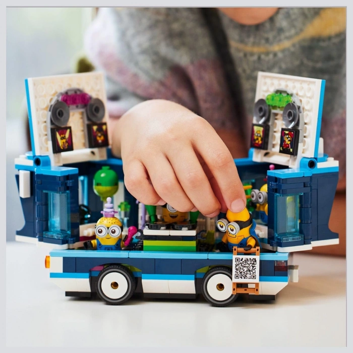 LEGO Despicable Me 4 Minyonların Müzikli Parti Otobüsü 75581 7 Yaş ve Üzeri Çocuklar İçin Yaratıcı Oyuncak Yapım Seti (379 Parça)