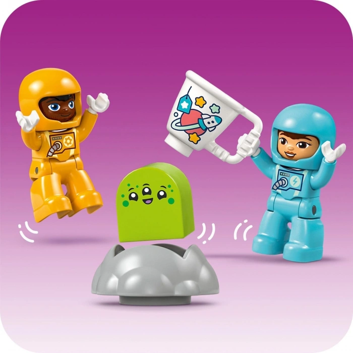 LEGO DUPLO 3’ü 1 Arada Uzay Mekiği Macerası 10422-3 Yaş ve Üzeri Çocuklar için Astronot Minifigürü İçeren Eğitici Oyuncak Yapım Seti, Doğum Günü Hediyesi Fikri (58 Parça)