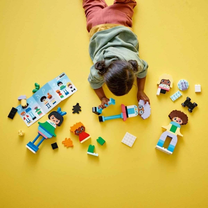 LEGO DUPLO Kasabası İnşa Edilebilen Duygulu İnsanlar 10423-3 Yaş ve Üzeri Çocuklar için Eğitici Oyuncak Yapım Seti (71 Parça)