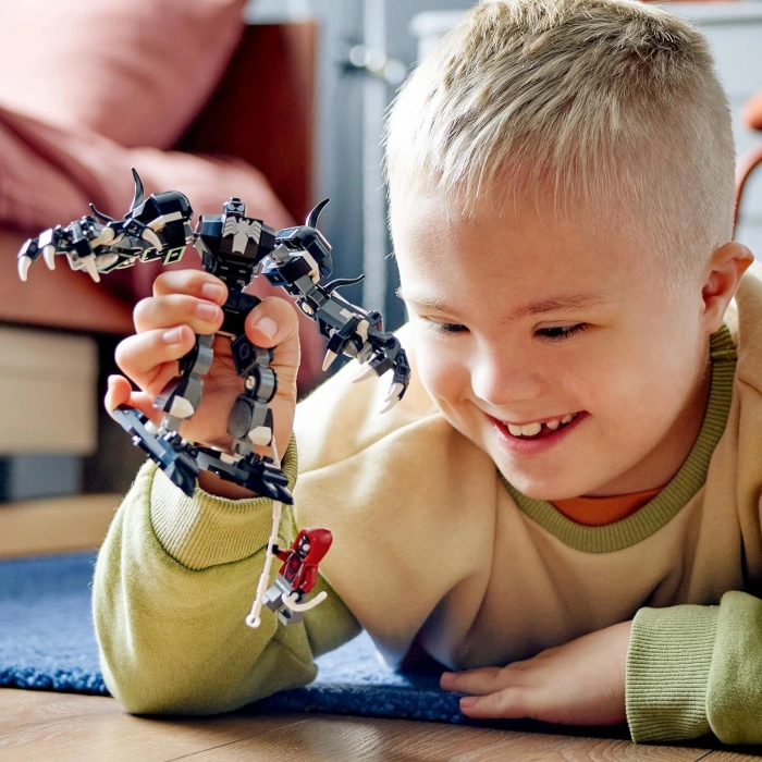 LEGO Marvel Venom Robot Zırhı Miles Morales’e Karşı 76276-6 Yaş ve Üzeri Süper Kahraman Seven Çocuklar için İnşa Edilebilen Yaratıcı Oyuncak Yapım Seti (134 parça)