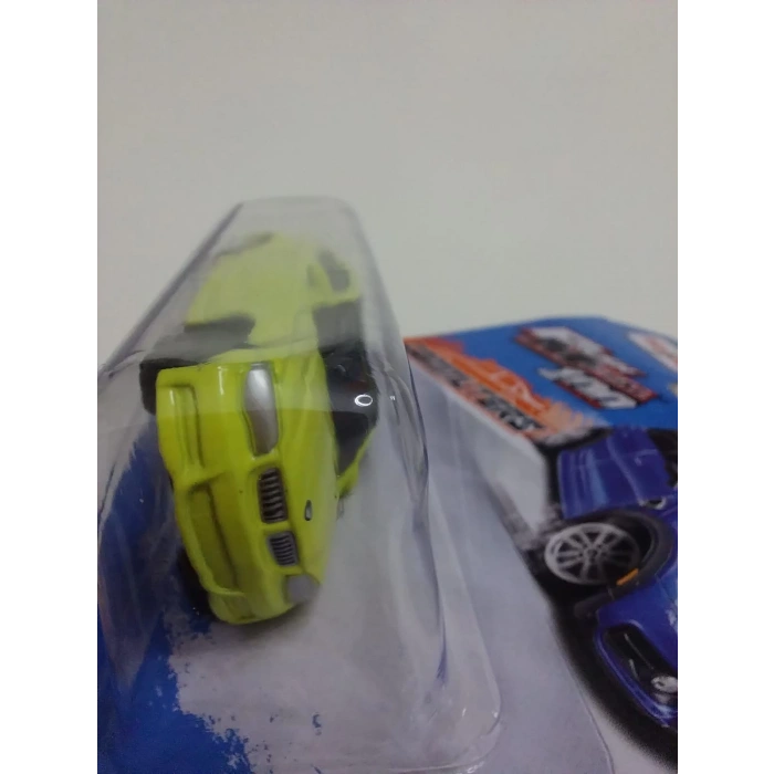 Maisto Fresh Metal BMW 1 Series  Coupe 12309