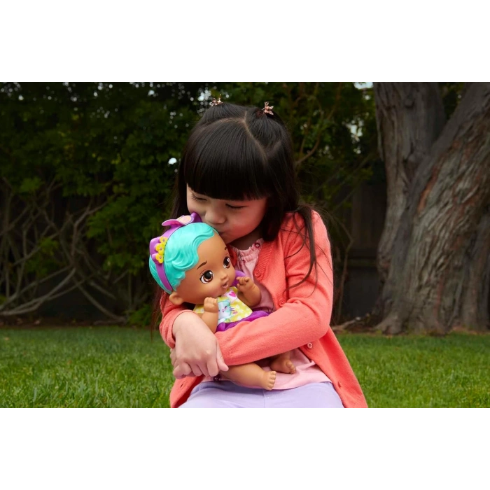 My Garden Baby Yavru Kedi Bebeğimin Bakım Zamanı - Mavi Saçlı Bebek (30 cm), Tekrar kullanılabilen bebek bezi, önlüğü, biberonu ve aksesuarlarıyla, 3 yaş ve üzeri HHL22