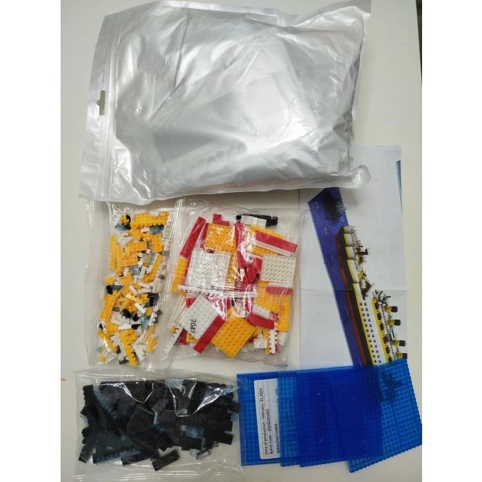 Titanic 3D Micro Parçalar Küçük Boy 607 Parça 12+ Yaş Puzzle Tekne Gemi Hediye