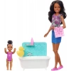 Barbie Bebek Bakıcısı Bebeği Minik Bebekler ve Banyo Aksesuarları Oyun Seti FXH06