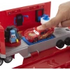 Disney Pixar Cars Dönüştürülebilir Mack Oyun Seti HDC75