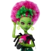 Monster Hıgh® Güzellik Sırları™ Venus Mcflytrap™ Bebek ve 13 Gerçekçi Aksesuar JHK45