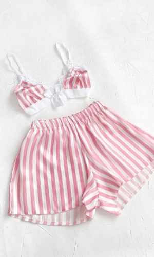 Line Detailed Shorts Set