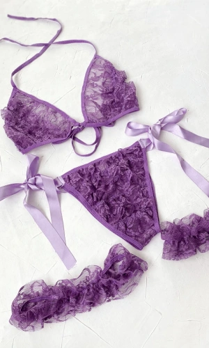Frill Detailed Bra Set