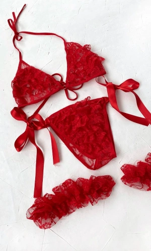 Frill Detailed Bra Set