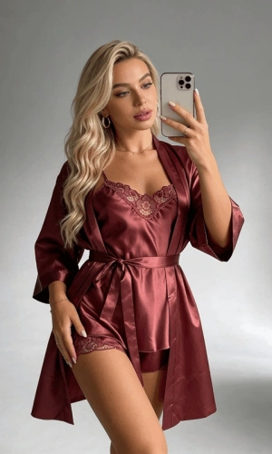 Saten Dantel Detaylı Sabahlık Şortlu Takım