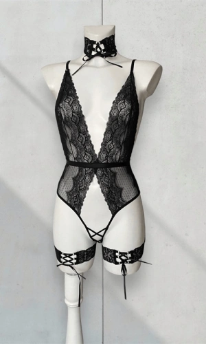 Adjustable Ribbon Detailed Collar Set & Private Area Open Lace Detailed Bodysuit Combination