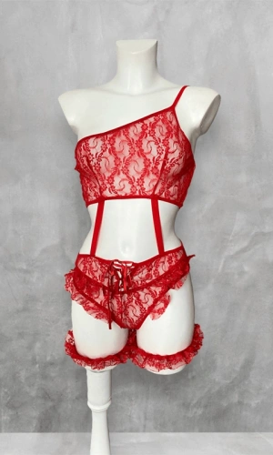 Bacak Aksesuarlı Fırfırlı Bodysuit