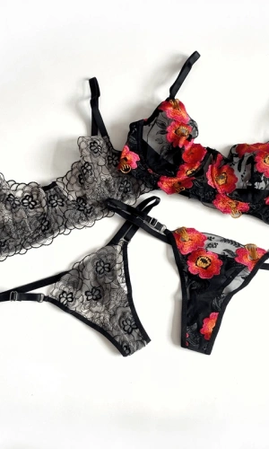 Balenli 2li Avantaj Paket 4 Parça Dantelli Desteksiz Sütyen Takım (Gizli Gönderi)