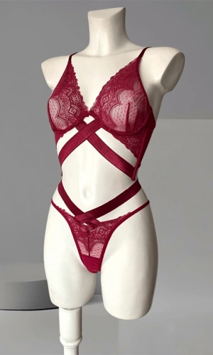 Tape Detailed Underwire Bra Set
