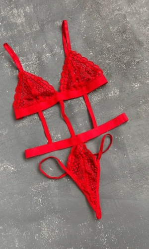 Bant Detaylı Bodysuit