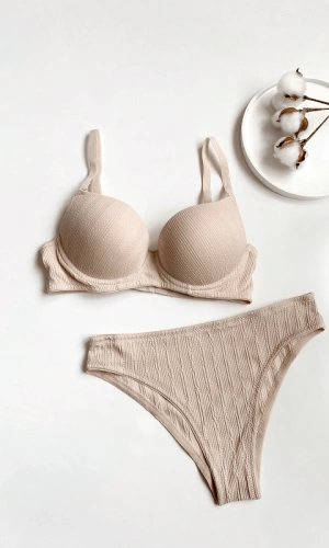 Twist Pattern Bra Set