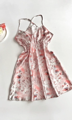 Çiçek Baskılı Saten Gecelik