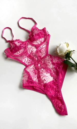 Çiçek Detaylı Bodysuit