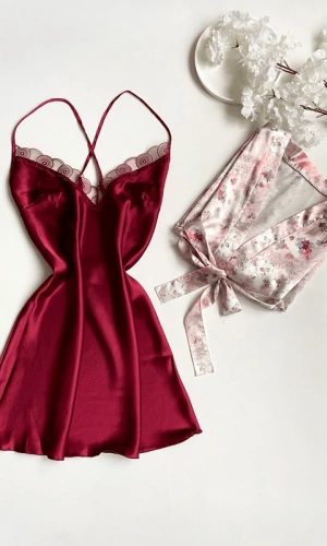 Floral Guipure Detailed Satin Dressing Gown Set