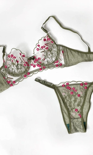 Flower Embroidered Bra Set