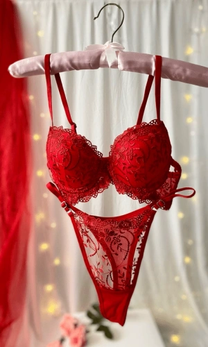 Çiçekli Destekli Sütyen Takım