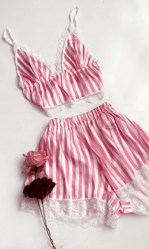 Çizgili Büstiyerli Şortlu Takım