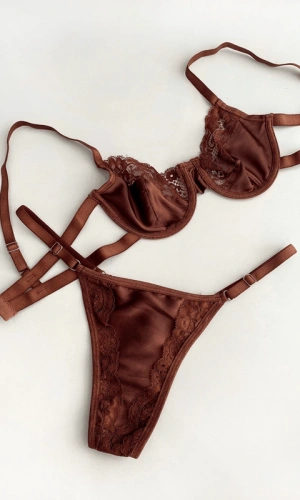 Dantel Detaylı Balenli Sütyen Takım