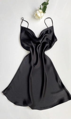 Degaje Yaka Saten Gecelik