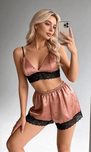 Helen Şortlu Takım