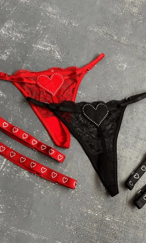 Kalpli Taşlı String Set Kombin