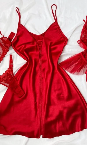 Kırmızı Çeyiz Seti