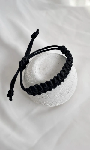 Siyah Makrome Örgü Bileklik