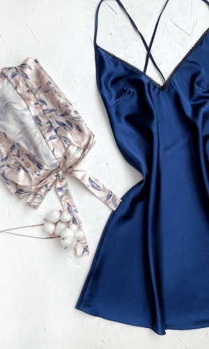 Leaf Pattern Dressing Gown Set