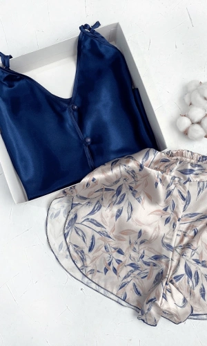 Leaf Pattern Shorts Set