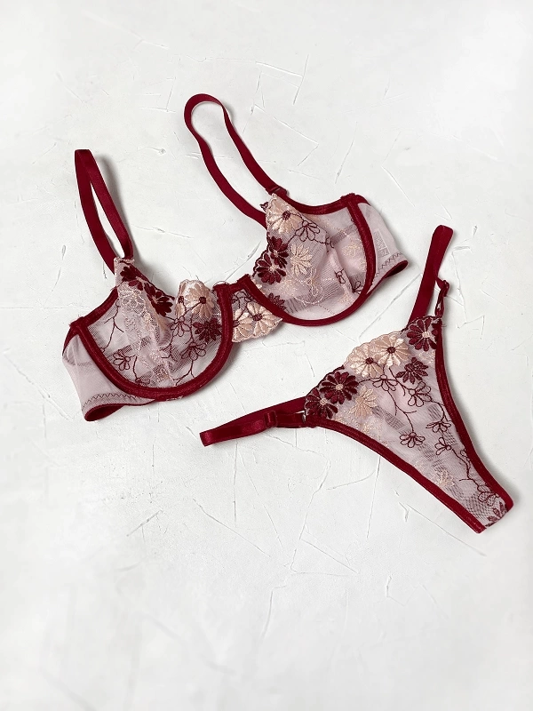 Underwire Lace Bra Set