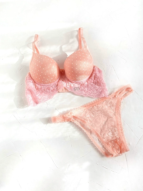 Supported Bra Set