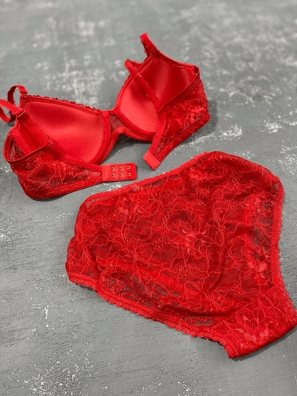 Lace Detailed Bra Set